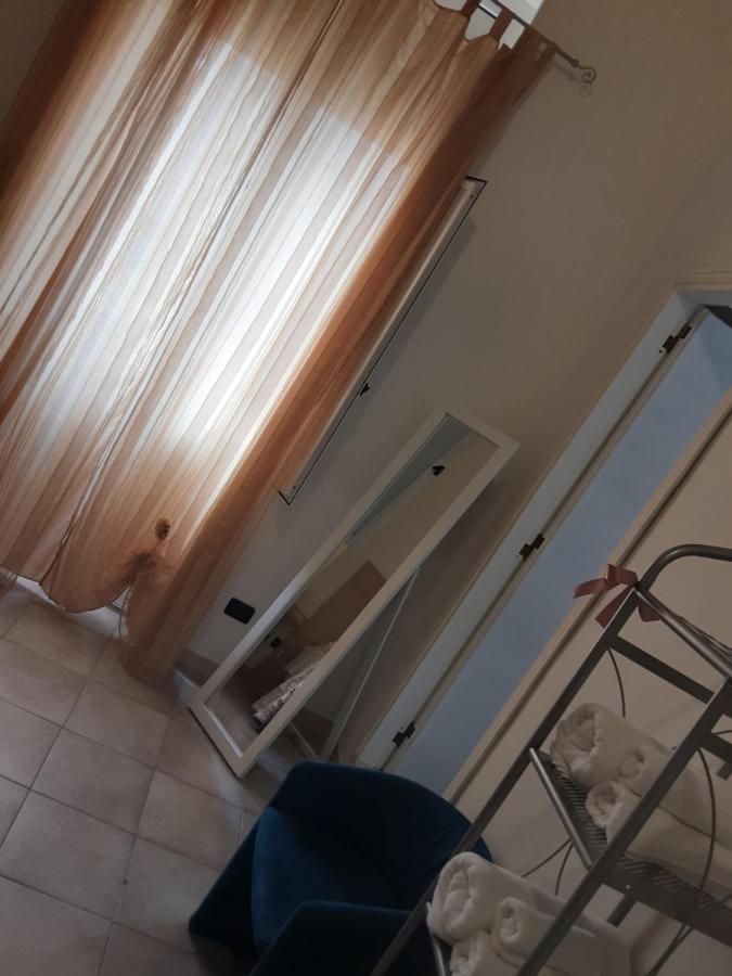 B&B Emily Бриндизи Экстерьер фото
